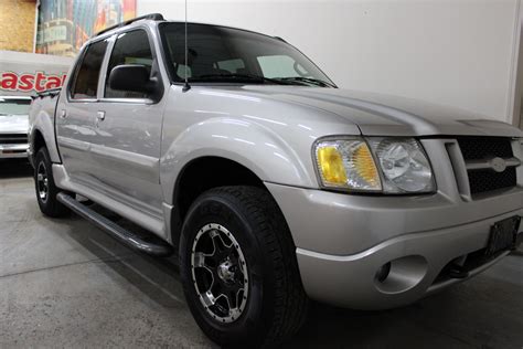 Ford Explorer Sport Trac Xlt Biscayne Auto Sales Pre Owned