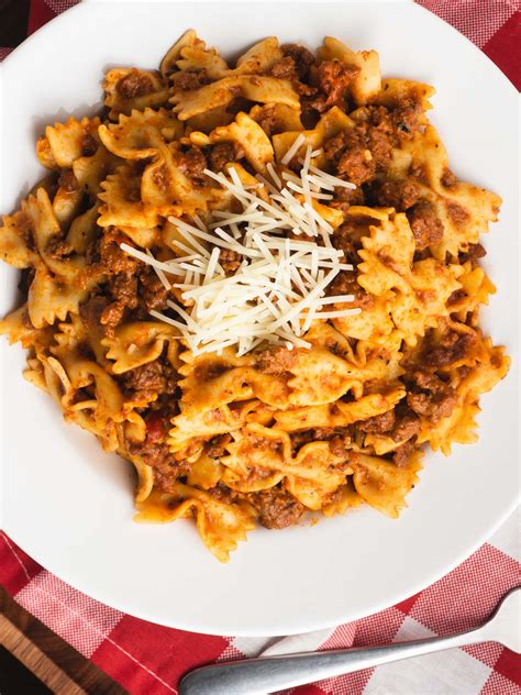 Instant Pot Beef And Bowtie Pasta One Happy Housewife