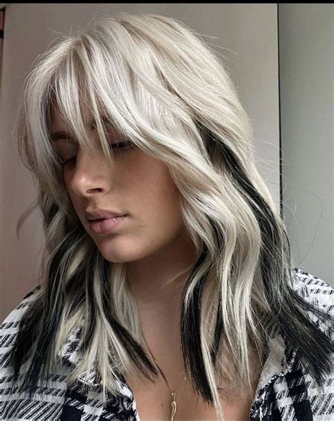 Pin By David Connelly On Chunky Streaks Lowlights Edgy Blonde