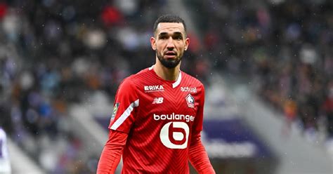 Lille Bentaleb Victime D Un Malaise Et Hospitalis Sport