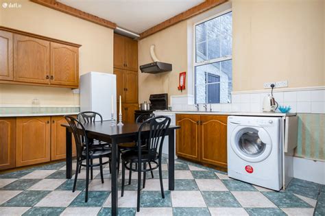 daingean tullamore  offaly kearney auctioneers town country