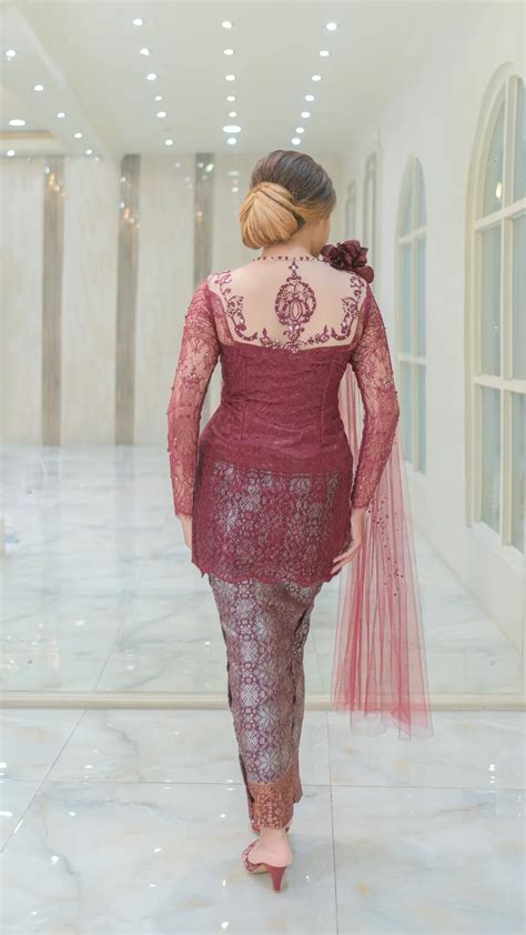 Burgundy Kebaya With Square Neckline Ivory Studio RTW