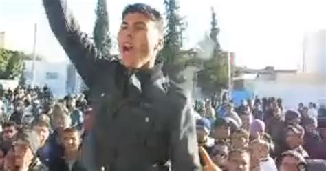 Manifestacions A Tun Sia Despr S Que Mohammed Bouazizi Es Crem S Fa Un