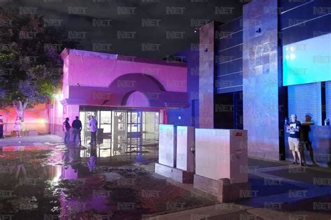 Reportan incendio en Plaza Juárez Mall