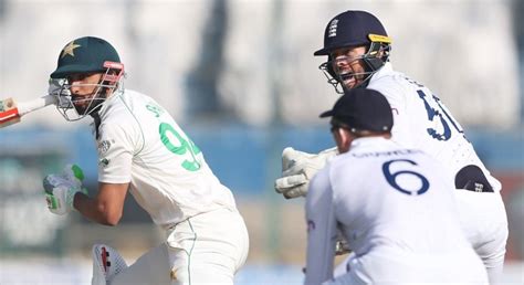 Pak Vs Eng Pakistan Announce Playing Xi For First Test Against England