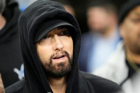 Eminem Teams Up With Roger Goodell For Detroit Themed Nfl Draft Promo