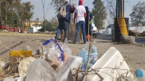 Peregrinos tiran 33 toneladas de basura en Ecatepec El Heraldo de México