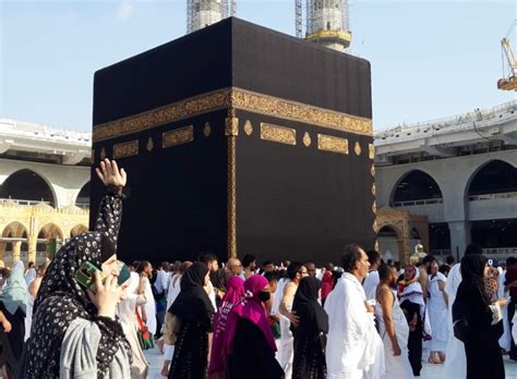 Makna Simbolis Bentuk Kabah