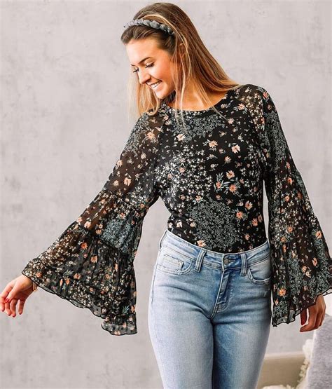 Willow And Root Floral Bell Sleeve Boho Top Womens Shirts Blouses In