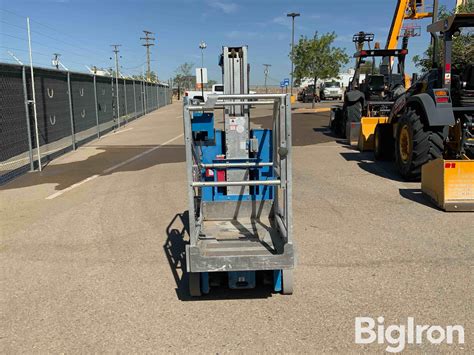 Genie Gr Vertical Mast Lift Bigiron Auctions