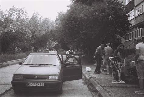 Plan ucieczki z Ukrainy zawiódł i Staszek trafił pod lufy karabinów