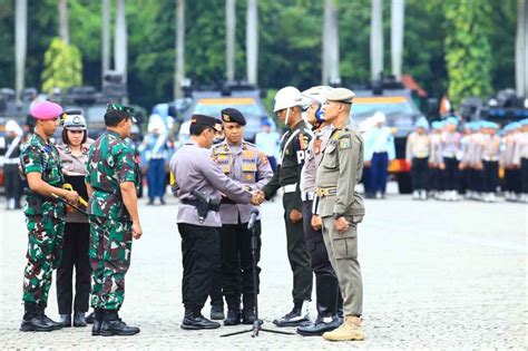 Amankan Perayaan Nataru 166 Ribu Personel Gabungan TNI Polri Disebar