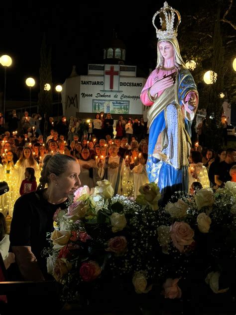 Santuário Nossa Senhora de Caravaggio recebe milhares de devotos