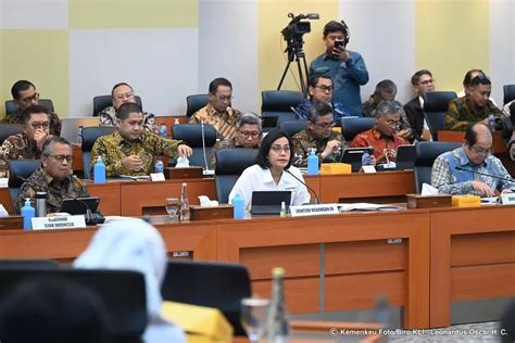 Berani Baca Fakta Menarik Dari Rapat Kerja Menkeu Sri Mulyani Dengan