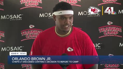 Chiefs Brown ‘no Hard Feelings After Contract Dominated Offseason