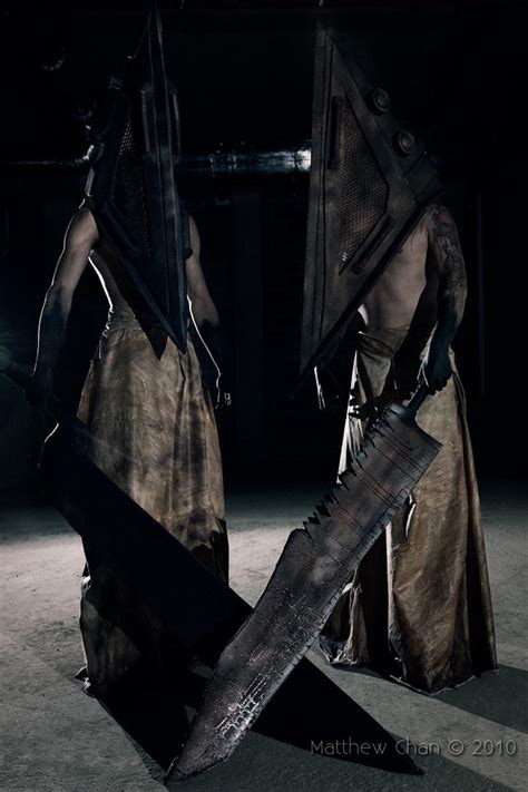 Pyramid Head III by Blasteh on DeviantArt