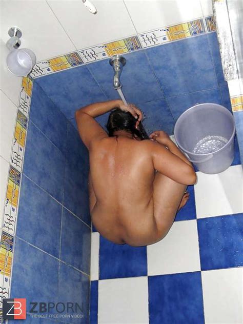 Indian Aunty Fresh Bathtub Pictures ZB Porn