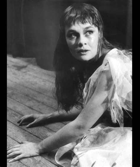 Judi Denchactressas Ophelia Judi Dench Dame Lady