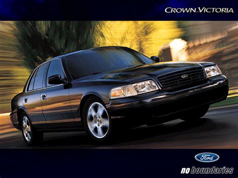 Ford Cars: 2006 Ford Crown Victoria LX Sport