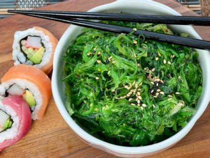 Japanese Seaweed Salad (Wakame) - Asian Caucasian Food Blog