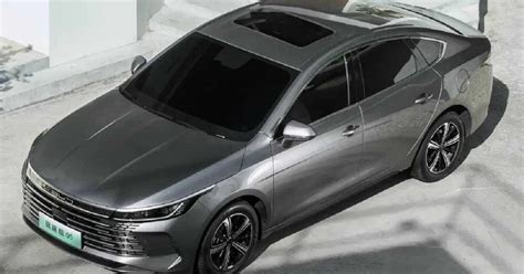 BYD King conheça o sedan híbrido que quer desbancar o Corolla