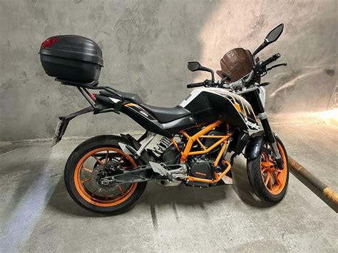 Купить б у KTM 390 Duke инжектор 6 передач в Москве белый naked bike