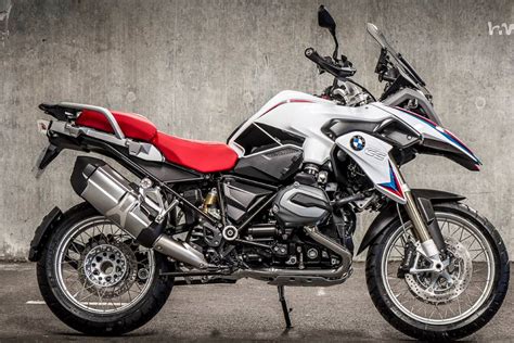 Bmw Motorrad Uk Toont 4 Iconic 100 Modellen Kort Snel En Actueel