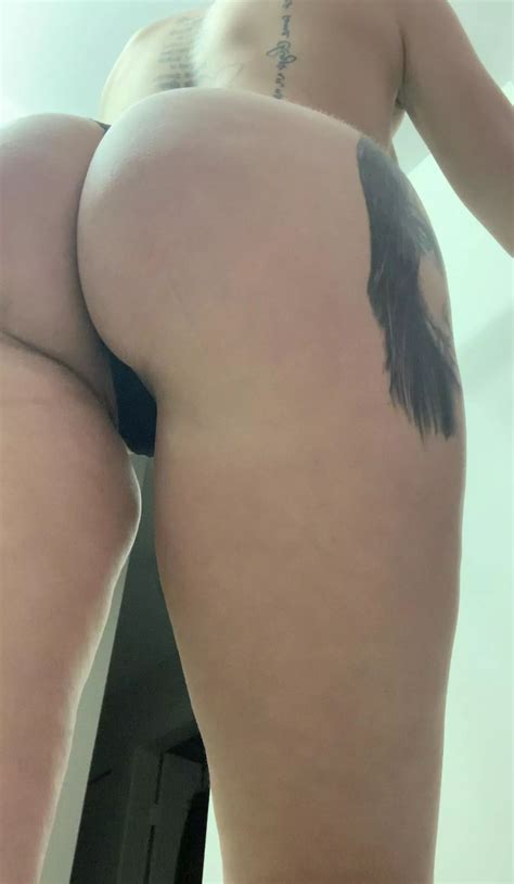 Domme Get On Your Knees And Admire The View Of Your Superior Nudes Femdomhumiliation Nude