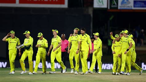 South Africa vs Australia, 3rd ODI Highlights: South Africa win by 111 runs - India Today