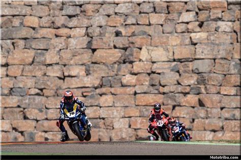 Wsbk Espagne Aragon Superbike Course Et Superpole Le