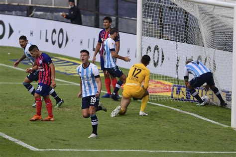 Racing Se Clasificó Al Vencer 2 0 A San Lorenzo Que Se Quedó Sin Dt Tras La Renuncia De Dabove