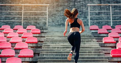 5 Ejercicios En Escaleras Para Tonificar Tu Cuerpo Granvita