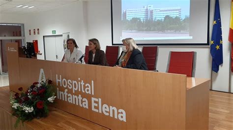 La Gerente Del Sas Presenta A La Nueva Directora Del Hospital Infanta Elena