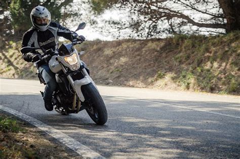 Motorrad Vergleich Benelli Bn Vs Benelli Imperiale