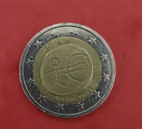 PIÈCE DE 2 euros rare bonhomme irlande UEM 1999 2009 bonne état EUR