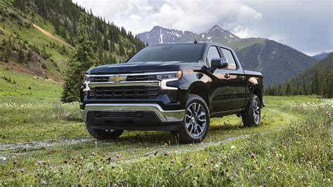 Chevrolet Silverado Lt Crew Cab Chevy Trucks Hd Wallpaper