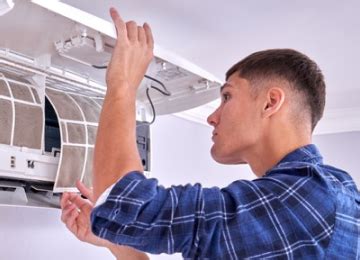 HVAC Technician - Pros and Cons of Working - HVAC Technician Careers