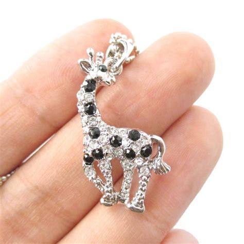 Cute Giraffe Animal Shaped Pendant Necklace In Silver With Rhinestones