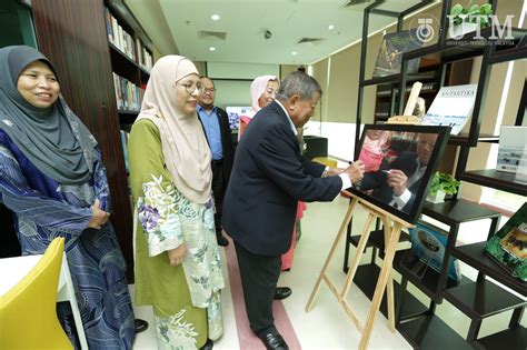 Majlis Perasmian Sudut Bacaan Tan Sri Dr Salleh Mohd Nor Pro Canselor