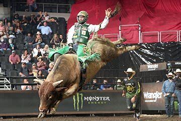 Pro Bull Riding PBR Madison Square Garden New York NY 01 06