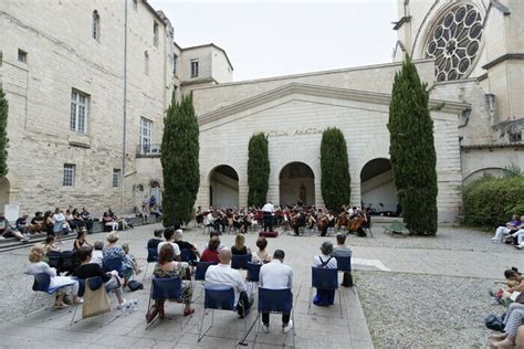 Orchestre Symphonique Et Ensemble Instrumental Universitaires De