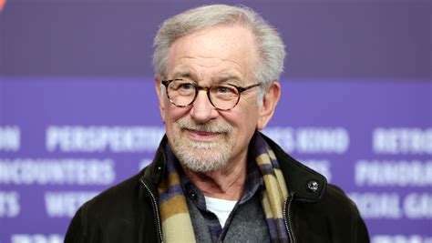 Steven Spielberg Pr Pare Une S Rie Napol On Pour Hbo Adapt E De