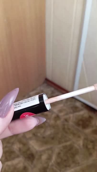 LUXVISAGE Тени для век жидкие SATIN Nude super stay купить по цене 323 в ЛЭТУАЛЬ