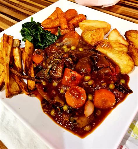 Hearty Vegetable Stew