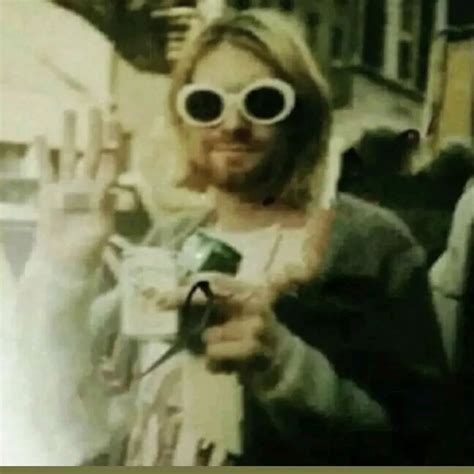 Nirvana Kurt Cobain Kurt Cobain Photos Kurt Cobain Pfp Hello