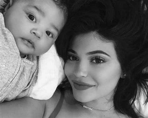 As Es La Incre Ble Colecci N De Zapatos De Stormi La Hija De Kylie Jenner