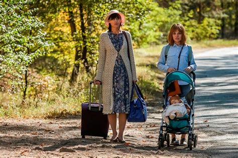 Сериал «Птица в клетке» (2022) - сюжет, актеры и роли, кадры из сериала
