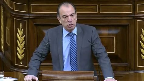 Vídeo El diputado por Navarra del Grupo Mixto Carlos García Adanero