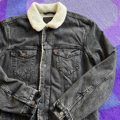 Levi’s black denim sherpa lined jacket Tagged M.... - Depop