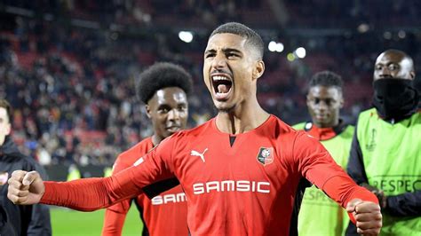 Le Stade Rennais prête Loïc Badé au Séville FC